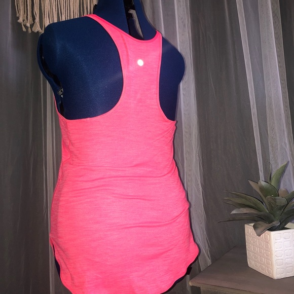 Coral lululemon Singlet - Picture 3 of 6